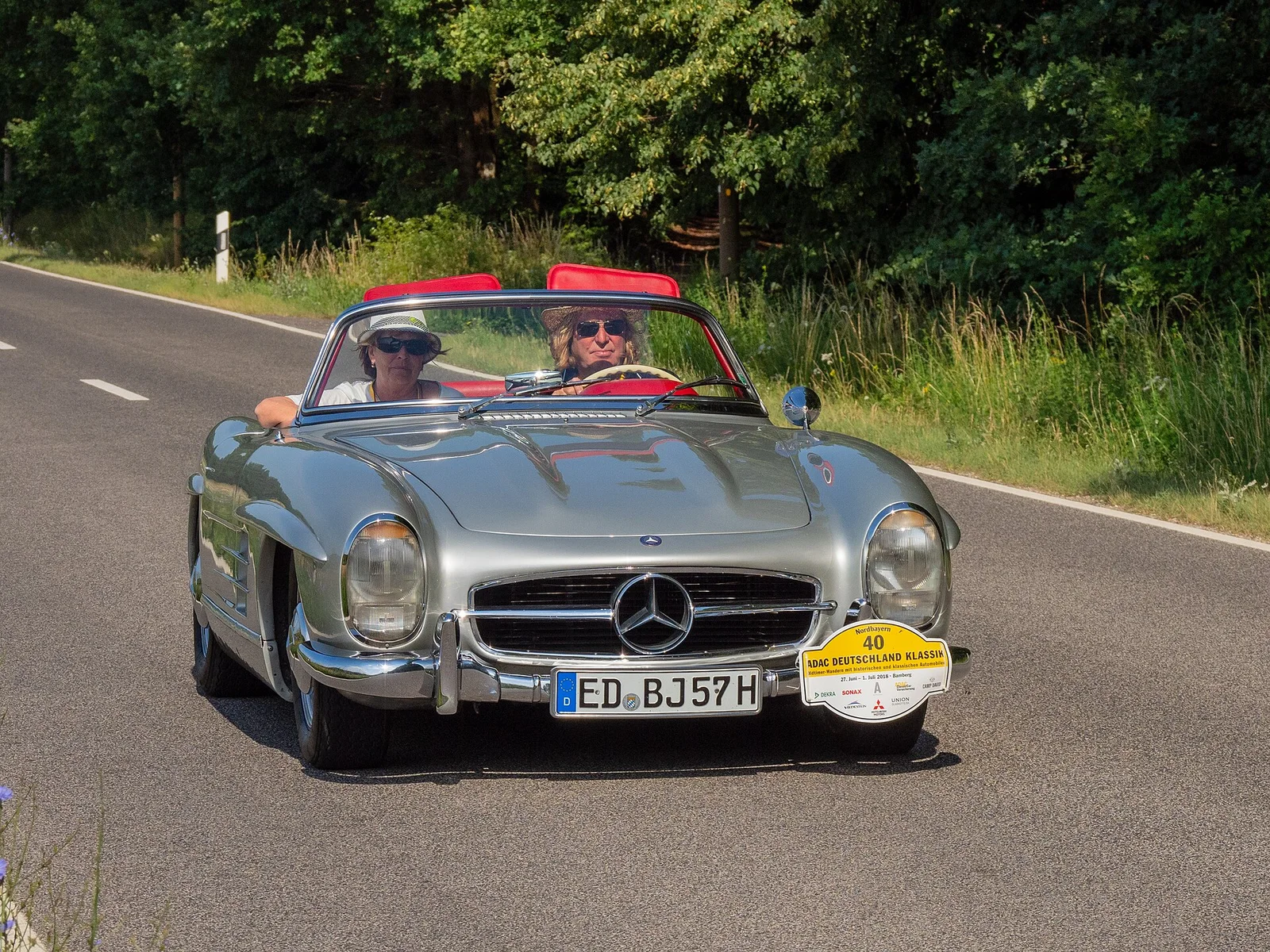 300 SL Roadster（W198 II），1957–1963 年的继任形态 · 图像文件署名：Ermell；CC BY-SA 4.0；网页缩放，原始文件保留。