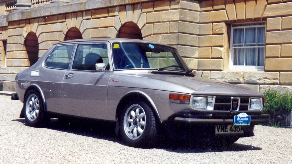 Wikimedia Commons · saab99-em-74