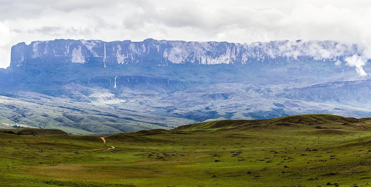 Carlos Santos Colorado 摄（Wikimedia Commons），CC BY-SA 3.0
