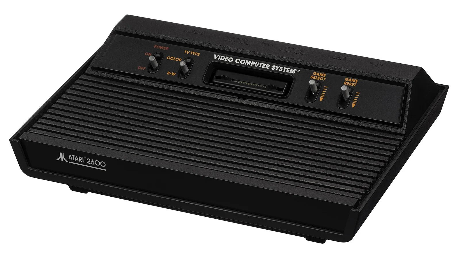 1982 年随 Atari 5200 发布而改名的全黑四开关版，被玩家昵称为「Vader」（达斯·维达）。Evan-Amos 摄（Wikimedia Commons），公有领域。 · 图像文件署名：Evan-Amos；Public domain；网页缩放，原始文件保留。