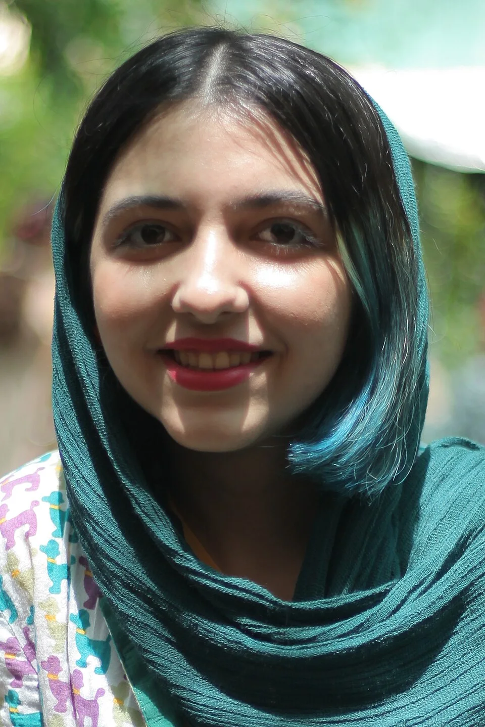 Kimia Hosseini