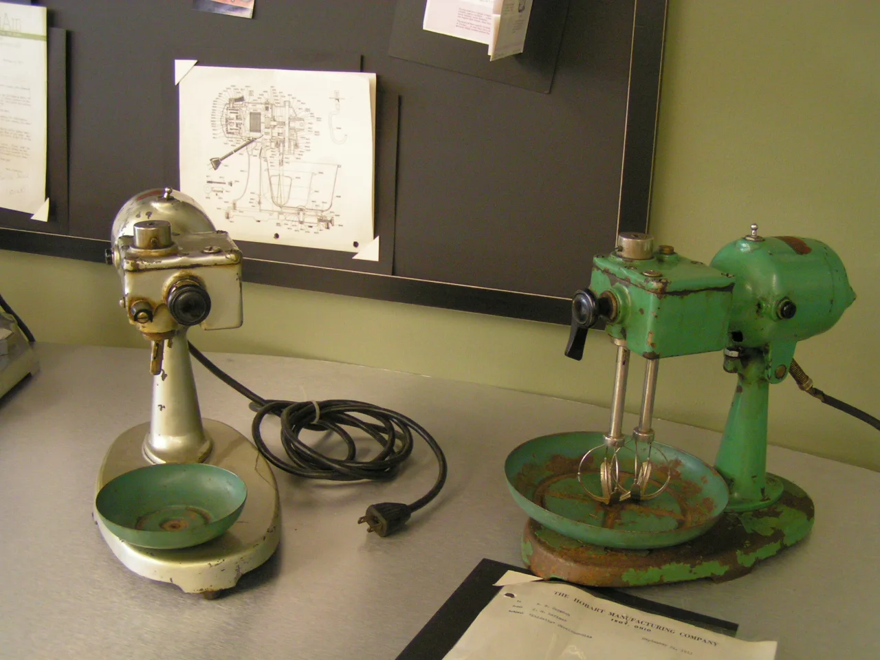 古董KitchenAid搅拌机:1930年代确立的形态在近一个世纪里延续