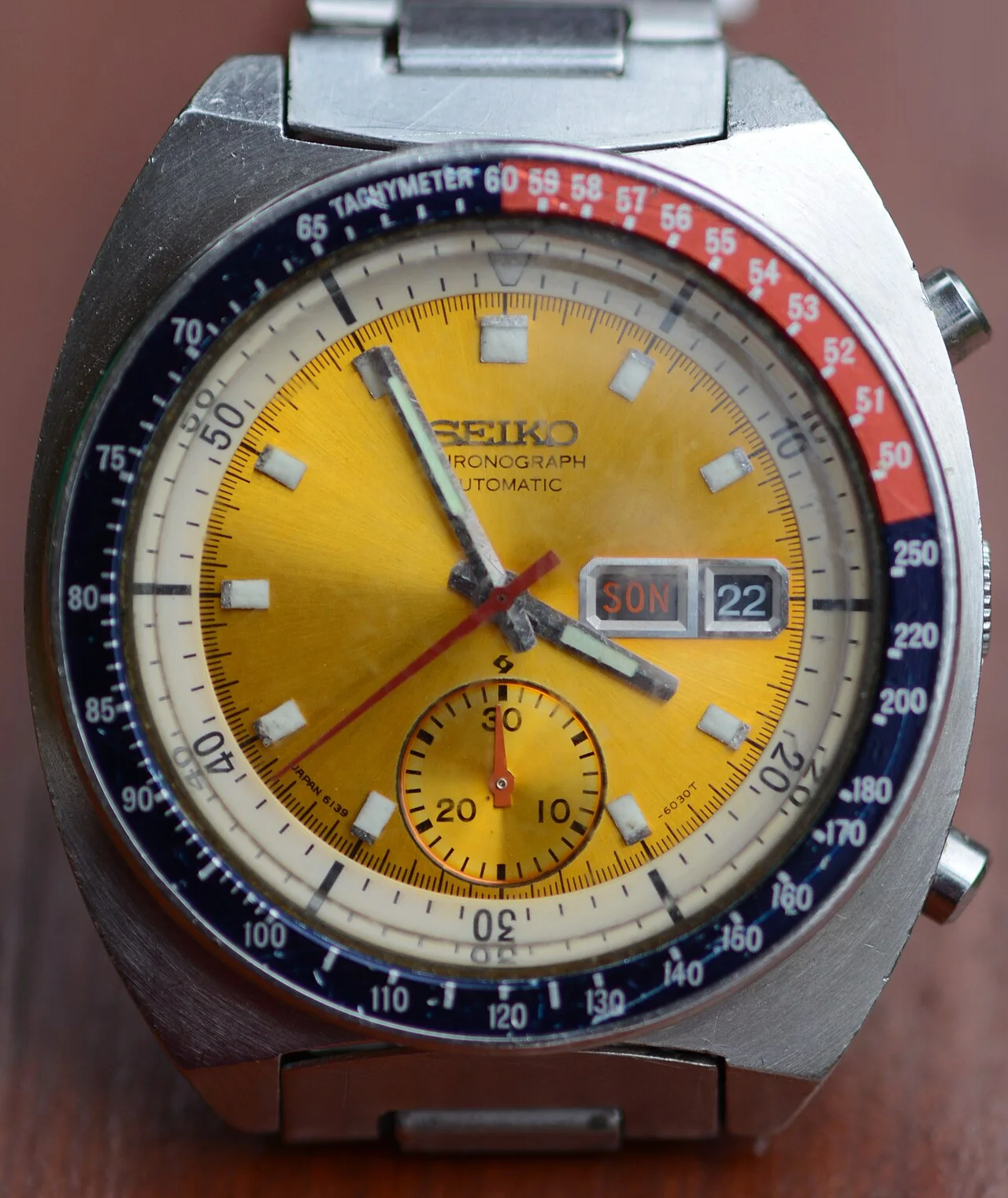 Seiko 6139 另一彩色盘型号 · 注意:民间藏品照