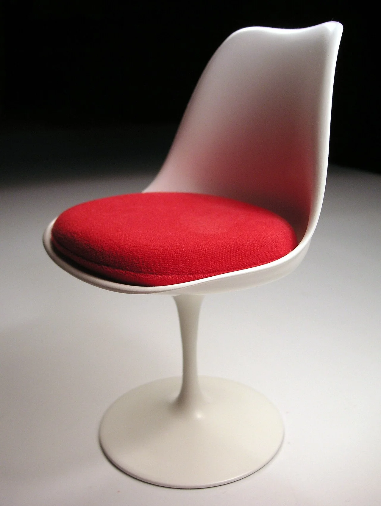 Saarinen Tulip · 郁金香椅