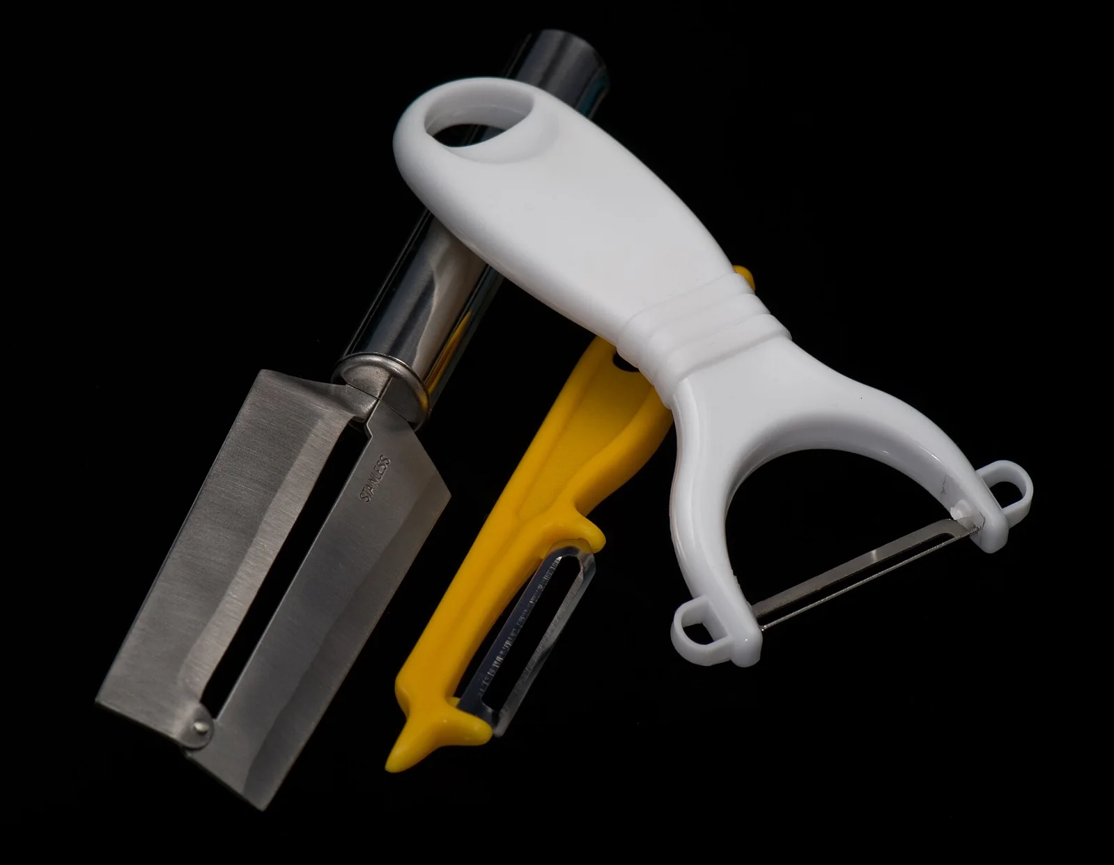 OXO Good Grips Swivel Peeler