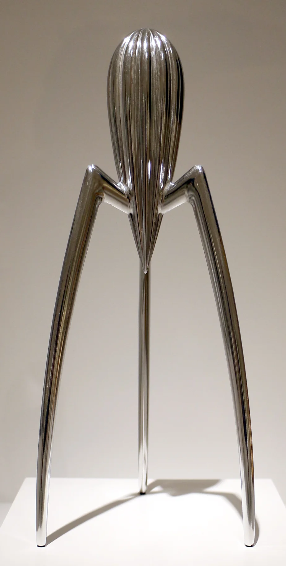 Juicy Salif · 摄影 Sailko（CC BY 3.0）