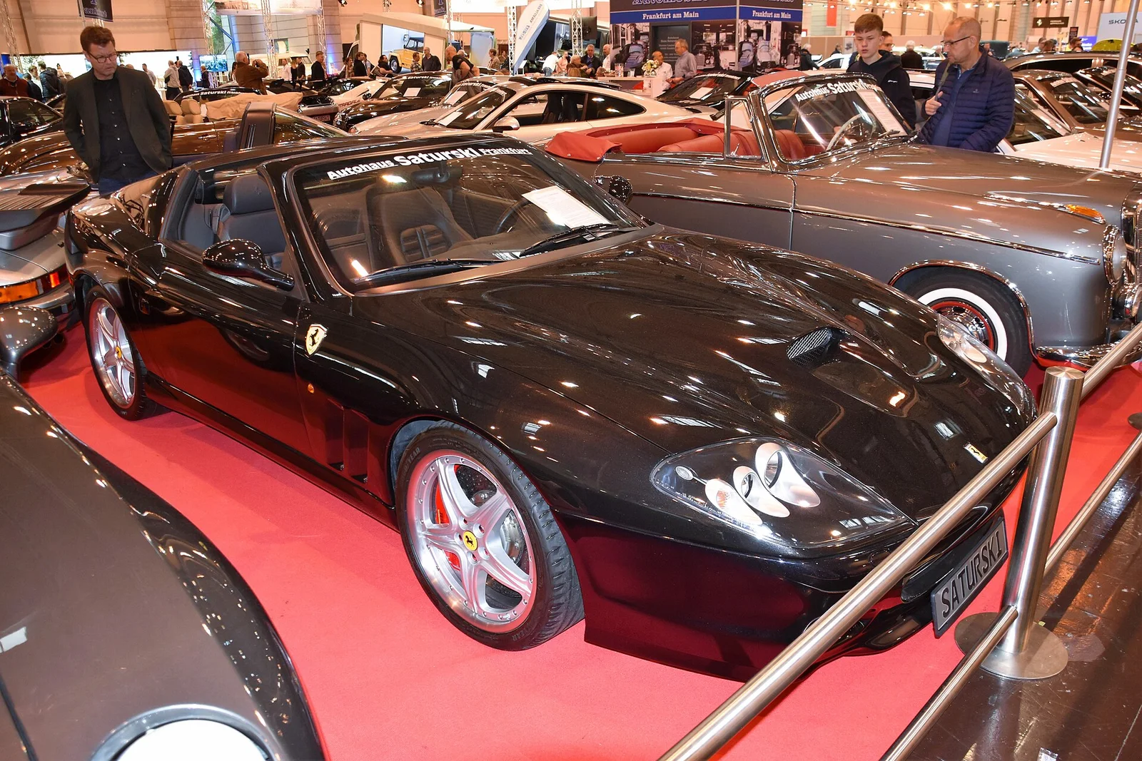 Wikimedia Commons · ferrari-575-int
