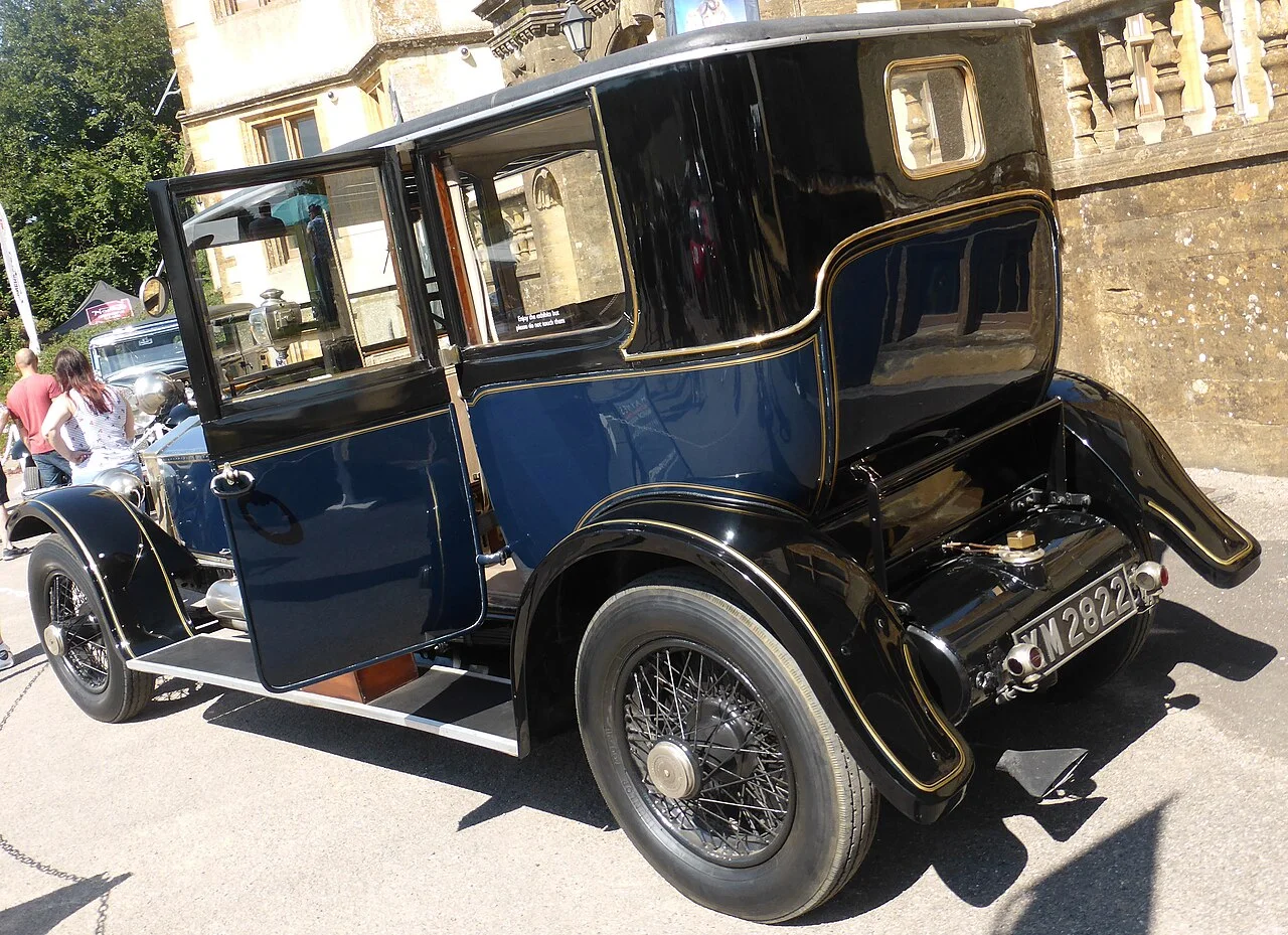 1922 年银灵（Andrew Bone 摄）——长寿命底盘让许多银灵换过数代车身仍存活至今