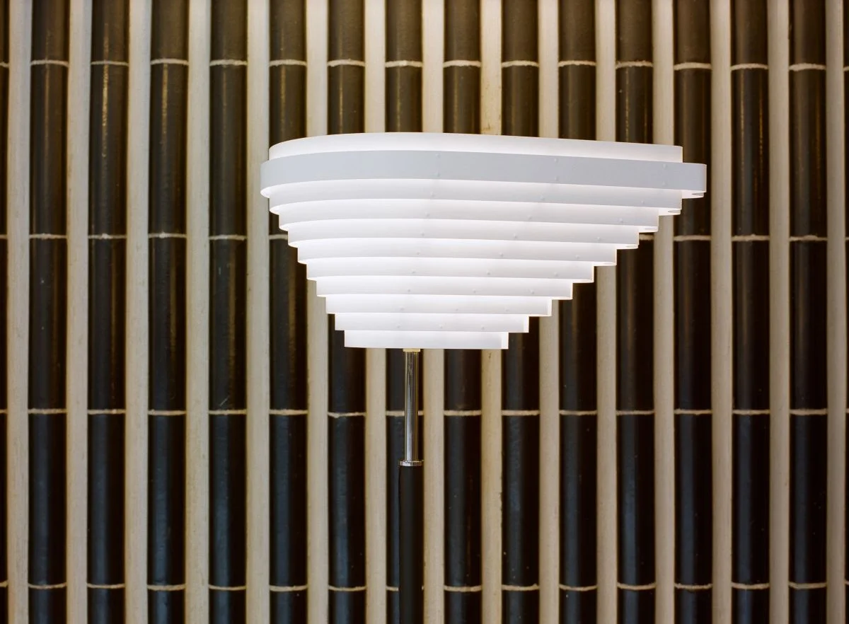 Artek A805 Angel Wing 官方摄影;摄影者未单列 · Artek