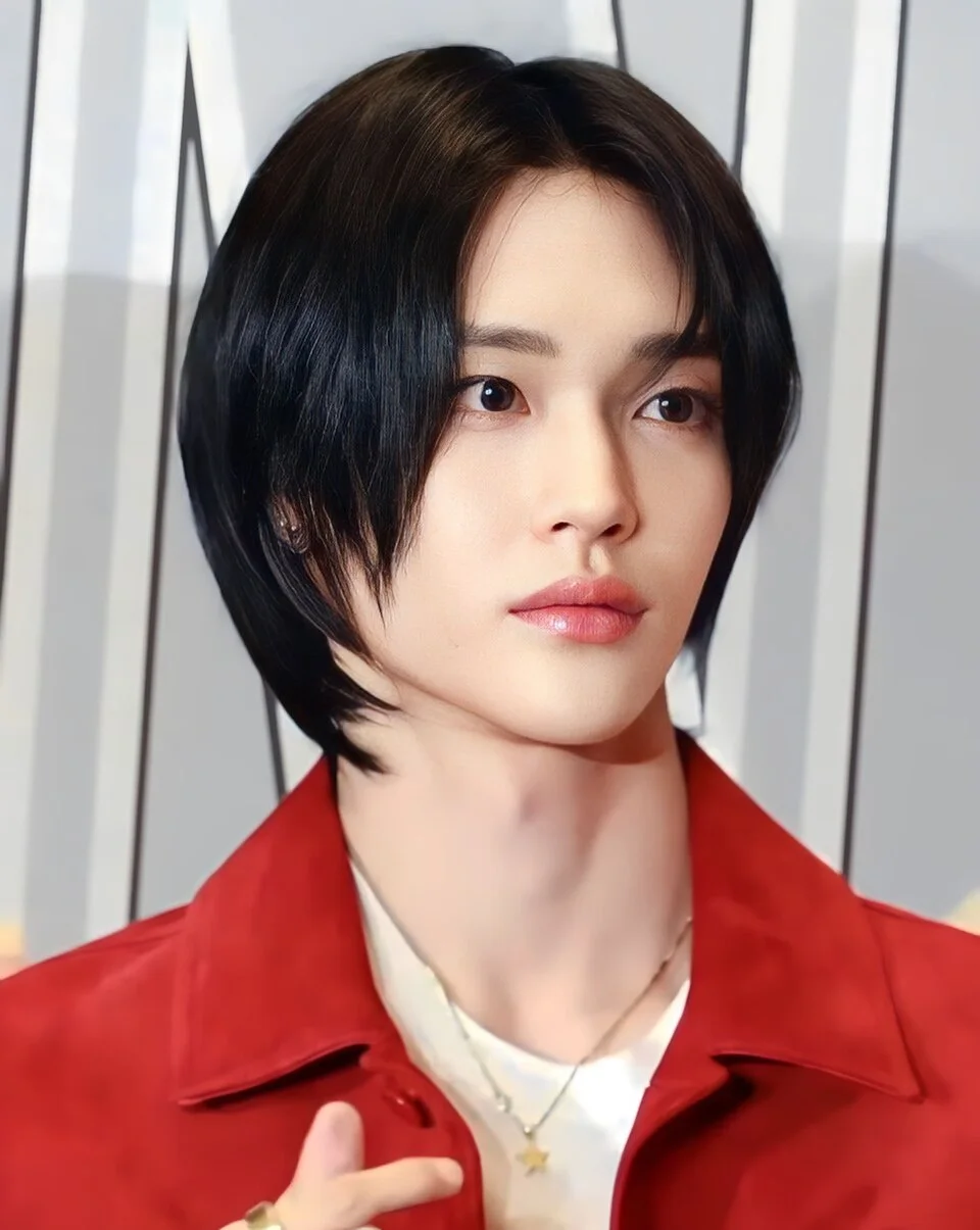 Wonbin (singer)