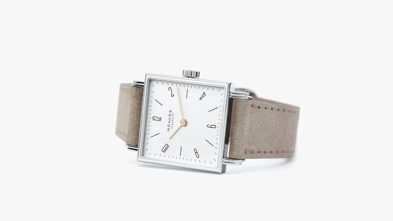 NOMOS Tetra