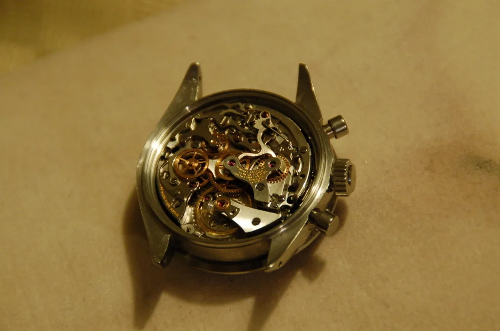 第一代 Ref. 6239 的机芯(Valjoux 72 系,Rolex 改装)· 公有领域照片