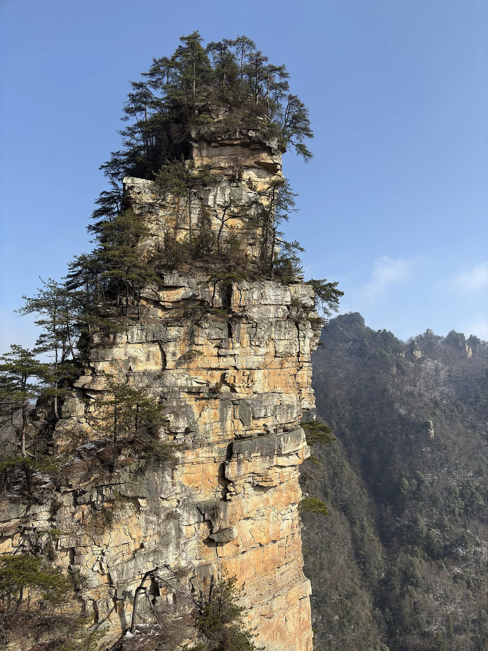 ICOLEF / visualtravelguide.com 摄(Wikimedia Commons),CC BY-SA 4.0 · 图像文件署名:ICOLEF / visualtravelguide.com;CC BY-SA 4.0;网页缩放,原始文件保留。