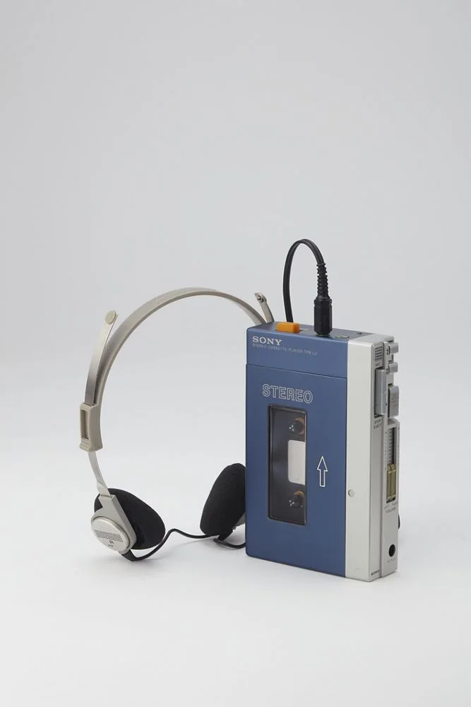 Sony 索尼 · Walkman TPS-L2