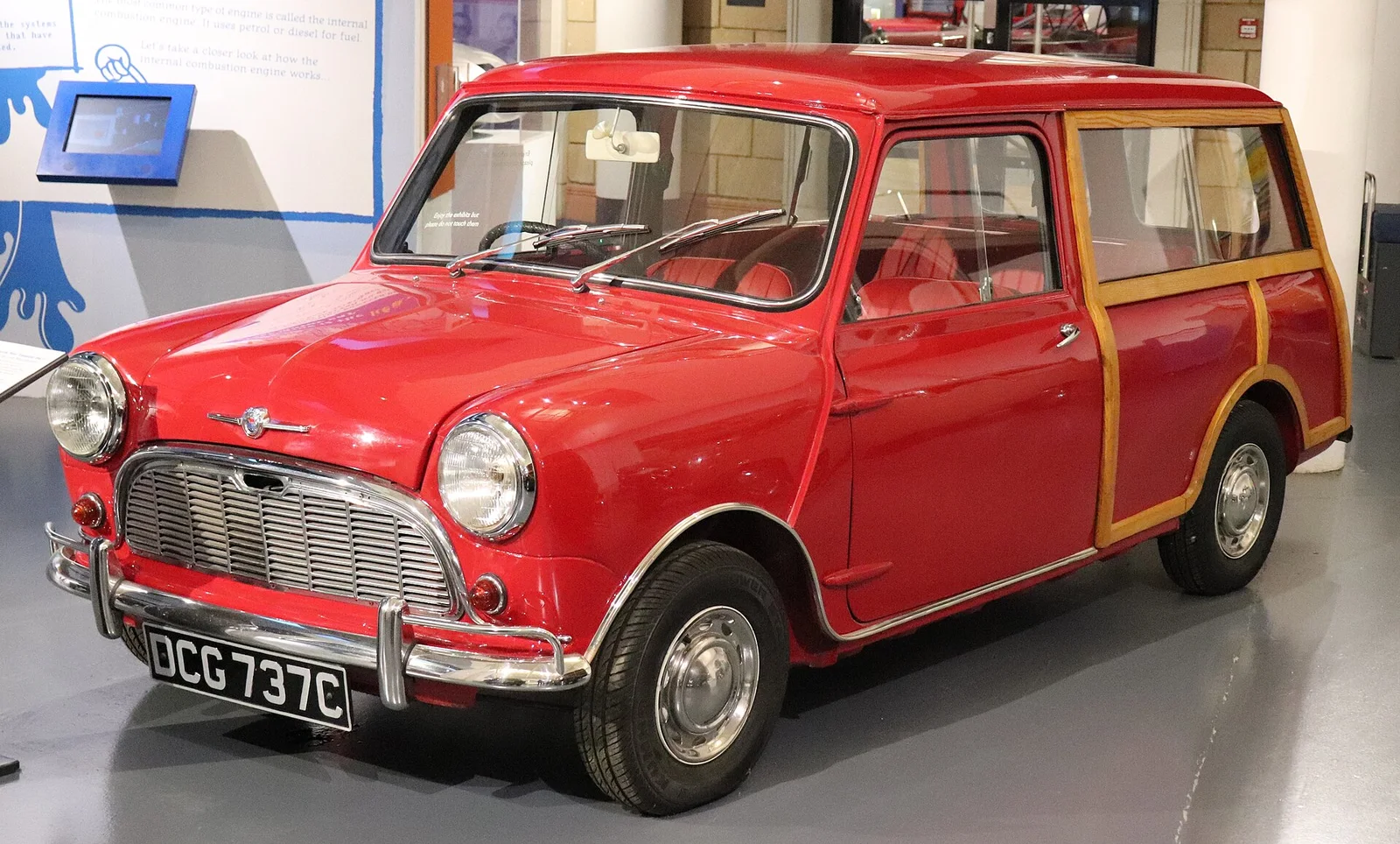 Wikimedia Commons · mini-traveller-65