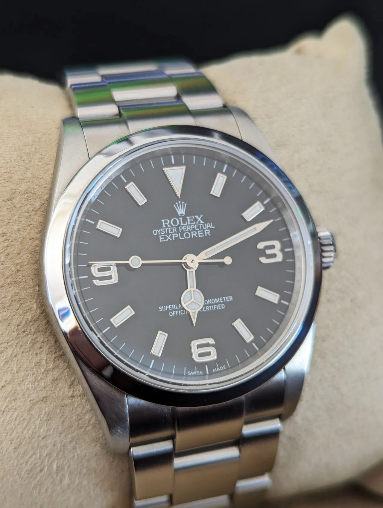 Explorer 114270（Cal. 3130）· 注意：当代产品照，非古董